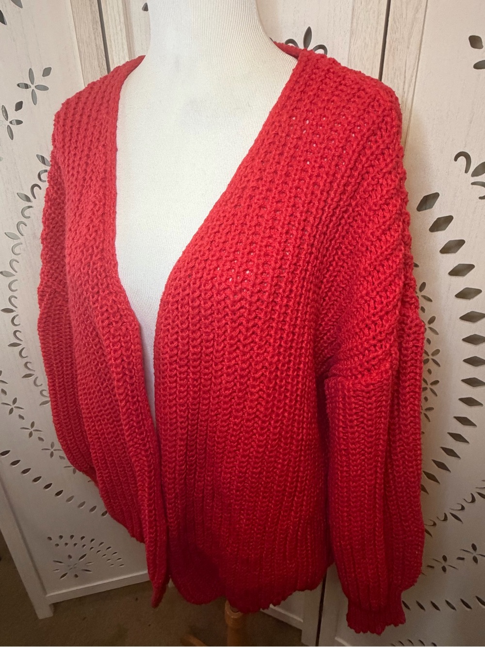Red Women's Chunky Knit Cardigan Sweater - Picture 4 of 9